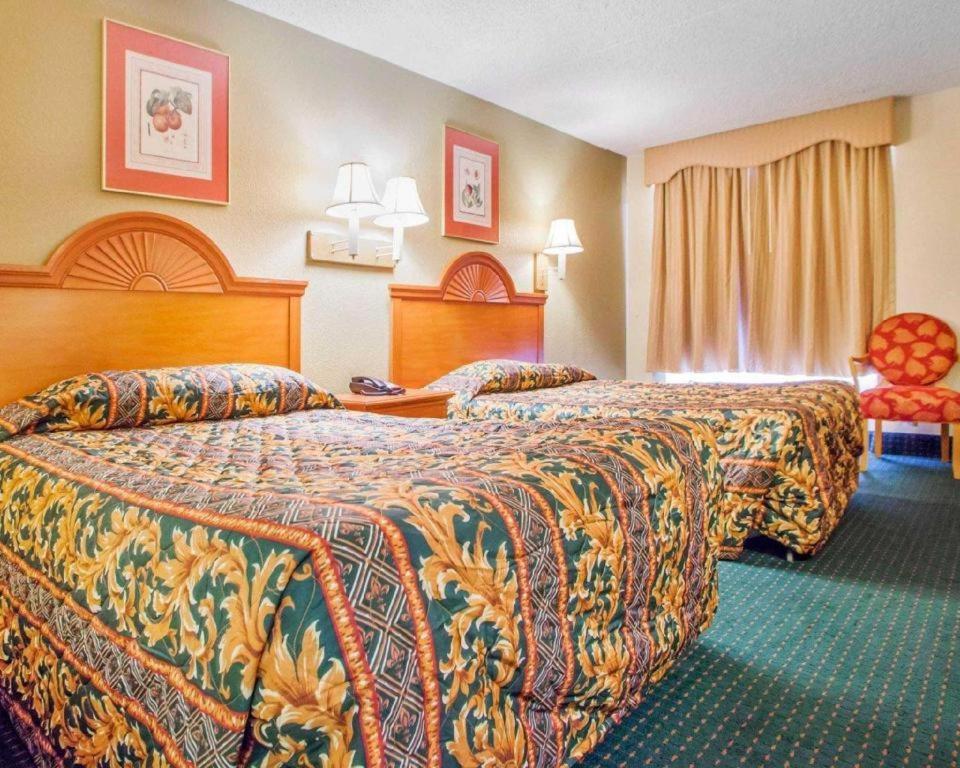 Rodeway Inn Mount Laurel Hwy 73 Exterior foto