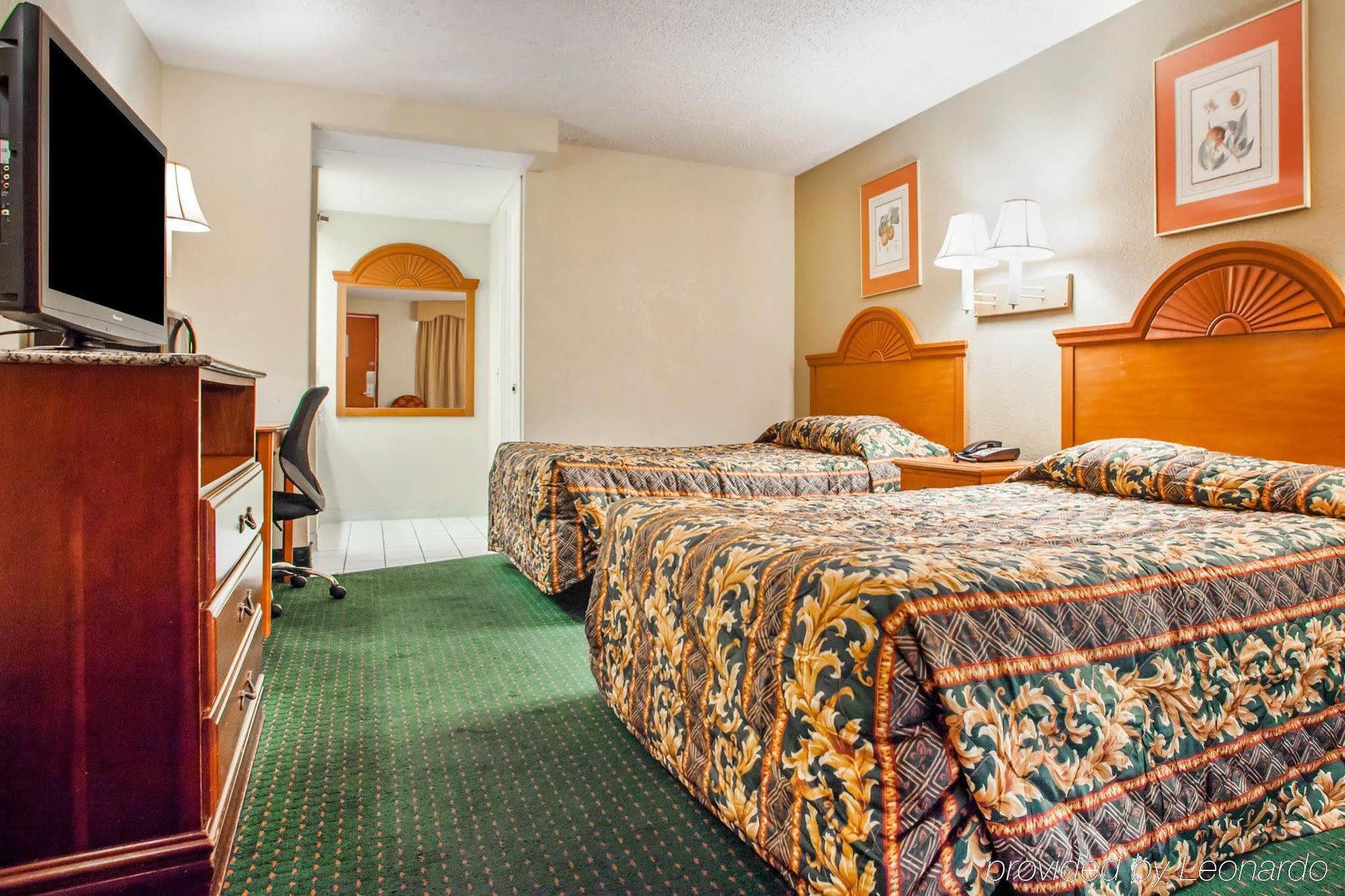 Rodeway Inn Mount Laurel Hwy 73 Exterior foto